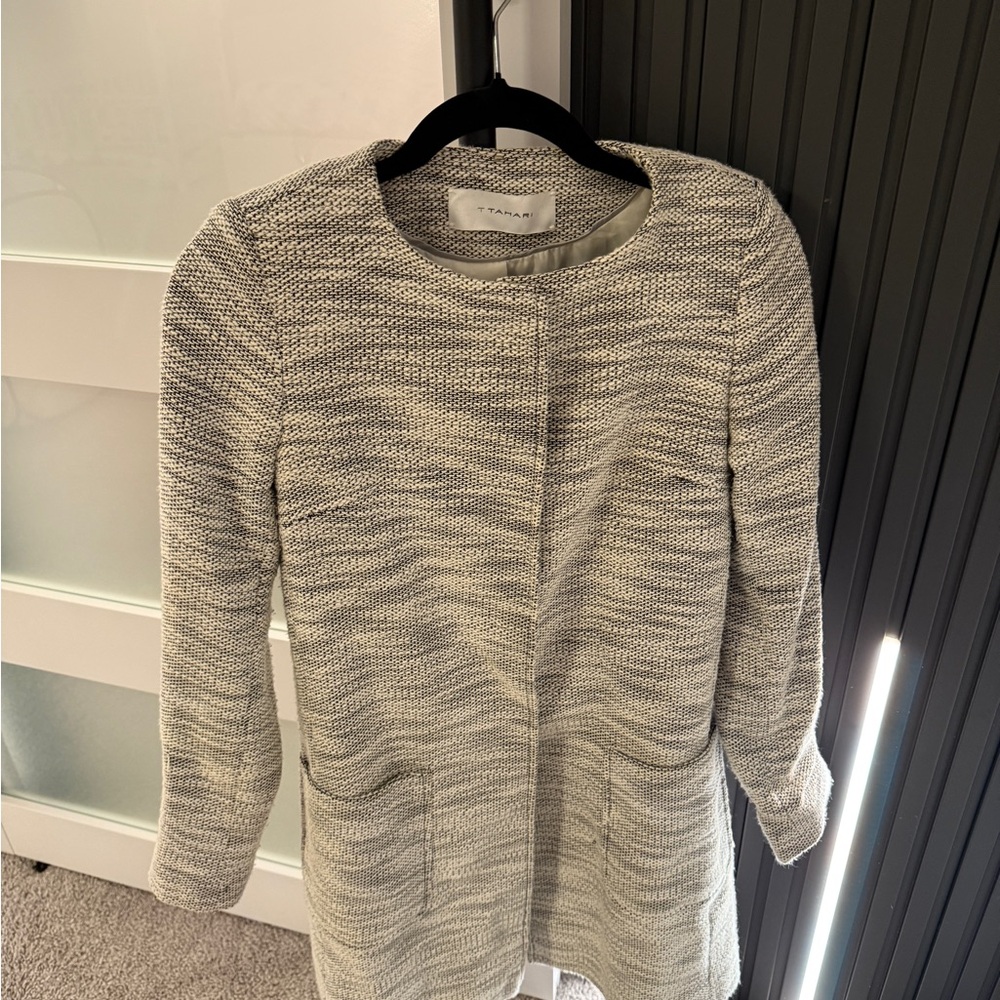 Tahari Cream and Black Textured Jacket